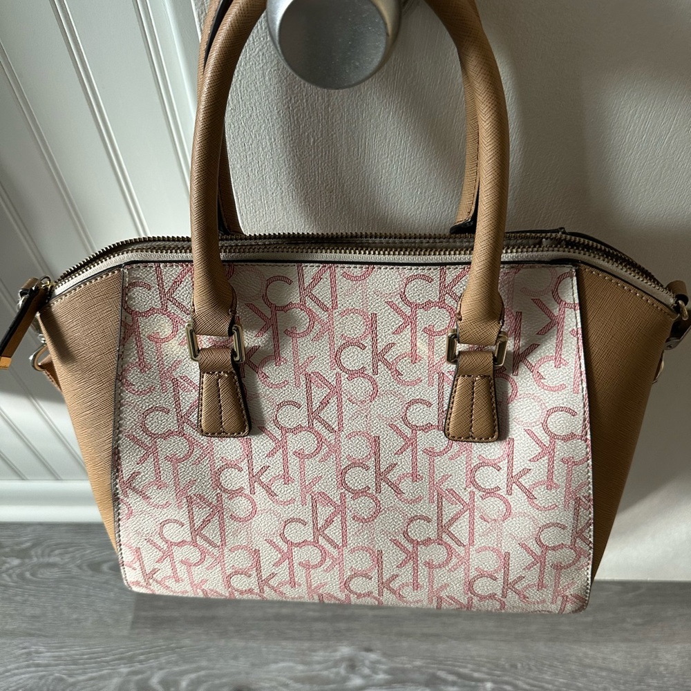 Calvin Klein Beige and Pink Satchel - Picture 2 of 10
